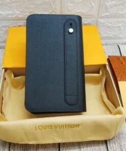 clutch cam tay louis vuitton voc28