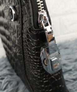 Clutch cầm tay khóa số vân cá sấu CT23-D