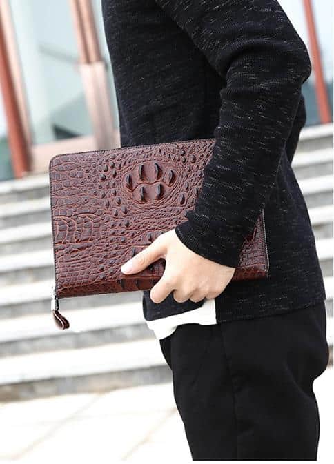 Clutch da bò dập vân cá sấu màu nâu CT25-N 19 Clutch da bò dập vân cá sấu màu nâu CT25-N