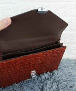 Clutch vân cá sấu khóa cài CT22-N